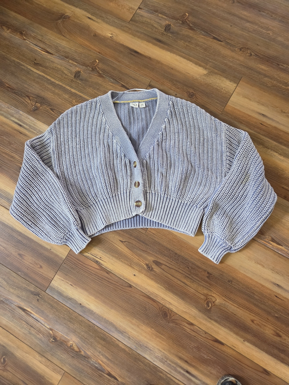 Cropped Knit Button-Front Sweater Cardigan - Light Gray